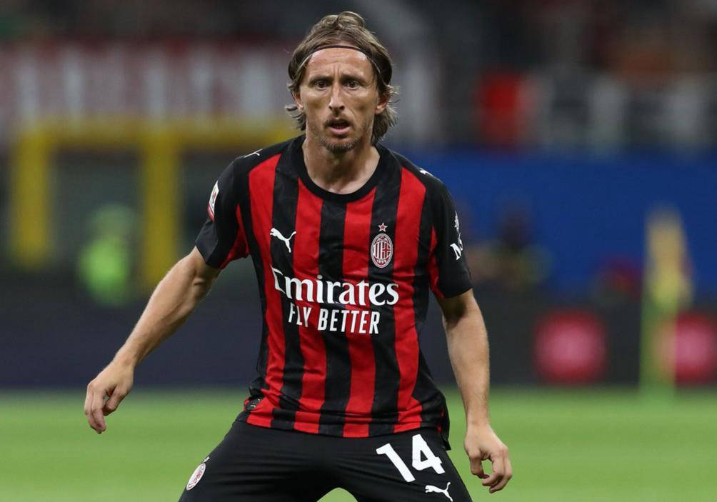 棒球场声学：解析球场弧度对观众呐喊声的聚拢效应