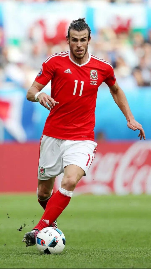 布云朝克特 布云朝克特