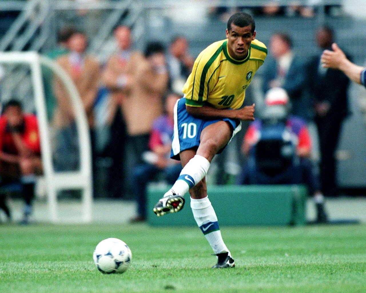 也是当日的 也是当日的