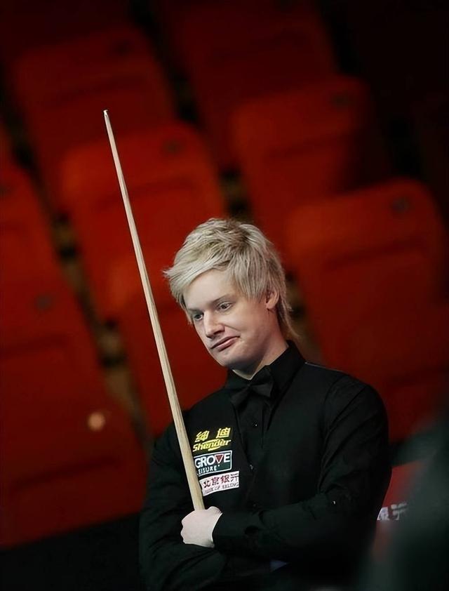 这种现象背 这种现象背