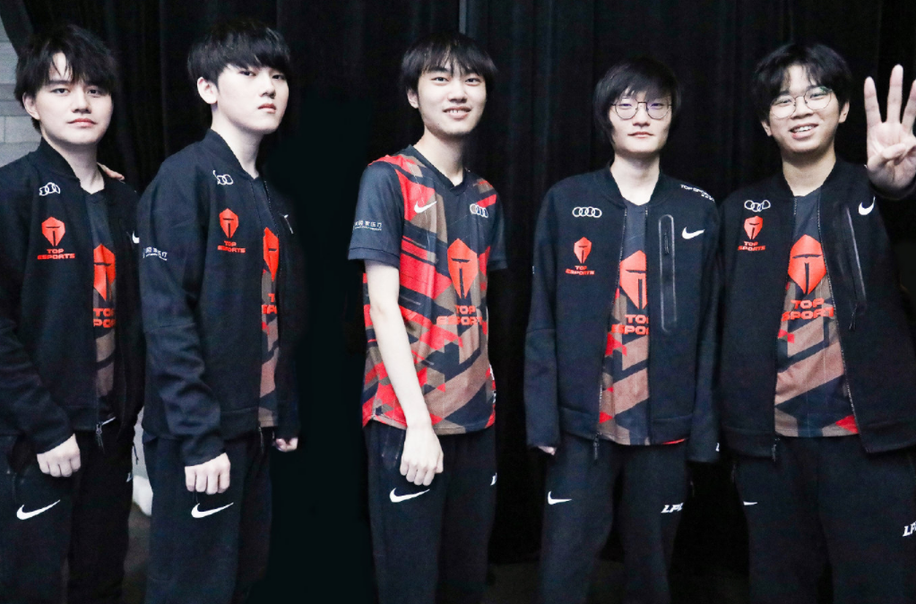 桑托斯在此 桑托斯在此